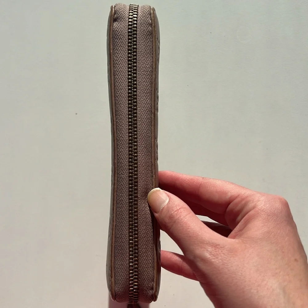 Authentic Gucci Guccissima Large Blush Pink Nude Zip Around Continental Wallet - Picture 11 of 17